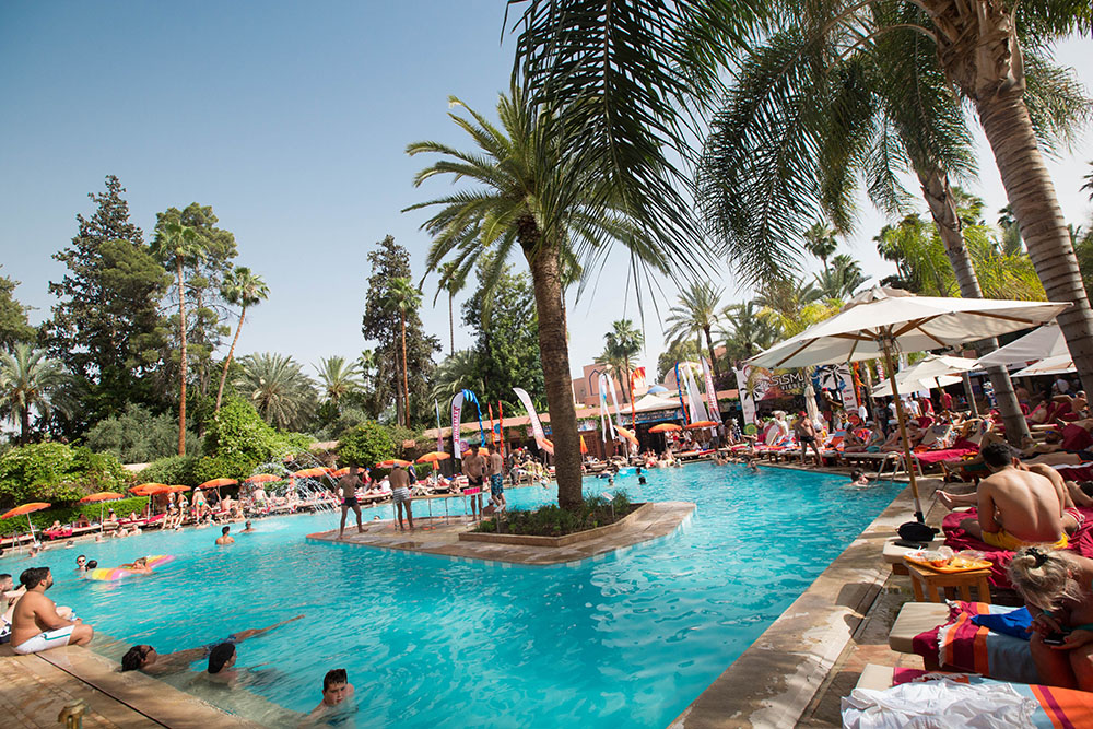 Pool party